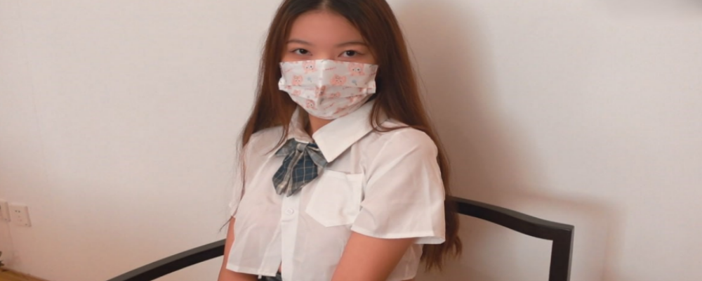 在大鸡巴上尽情索取 老虎菜幼师全集第五期幼师回老家闺蜜来拍摄没想到是一条骚母狗