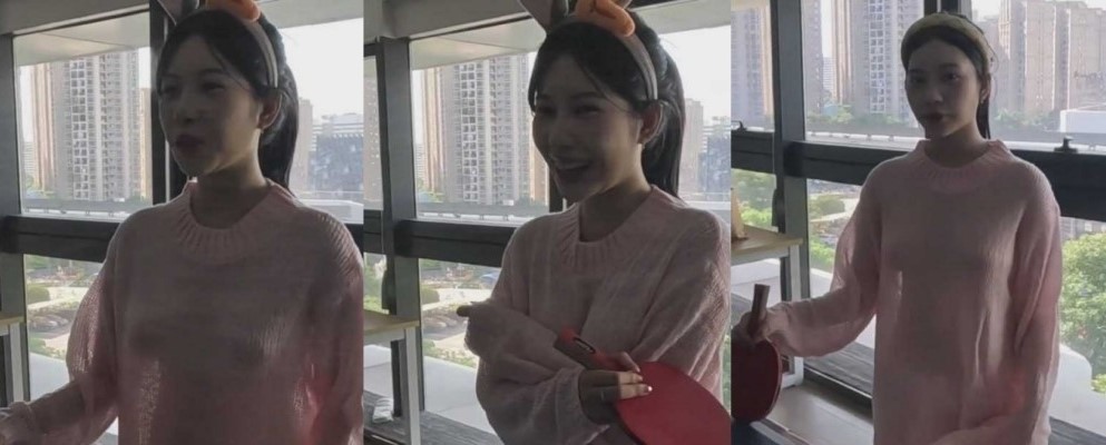建议你手机调亮看十遍 快手擦边网红嘻嘻酱转战Tiktok送出尺度之作惊现夹枪神器 打乒乓变成肉球摇摆 故意露点吸引人眼球