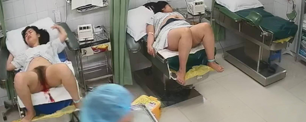 美女女大学生脱光裤子分开双腿等待流产 监控全程记录这一血腥瞬间 手术台上的血腥与羞耻在此刻展现