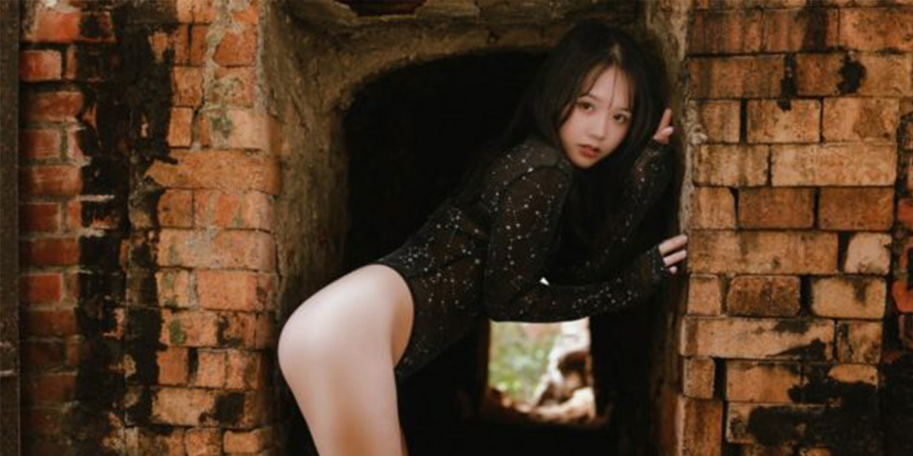 『一碗牛腩粉 抱着美女回宿舍就开干』这是谁10年后30万彩礼娶回家的媳妇!!!!